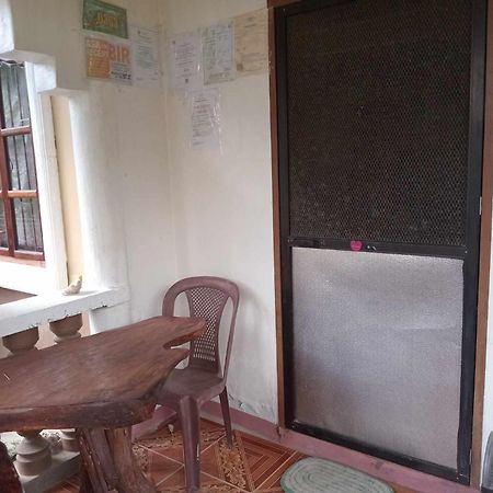 Nellie'S Tourist Inn- Port Barton San Vicente  Δωμάτιο φωτογραφία