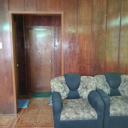 Nellie'S Tourist Inn- Port Barton San Vicente  Δωμάτιο φωτογραφία