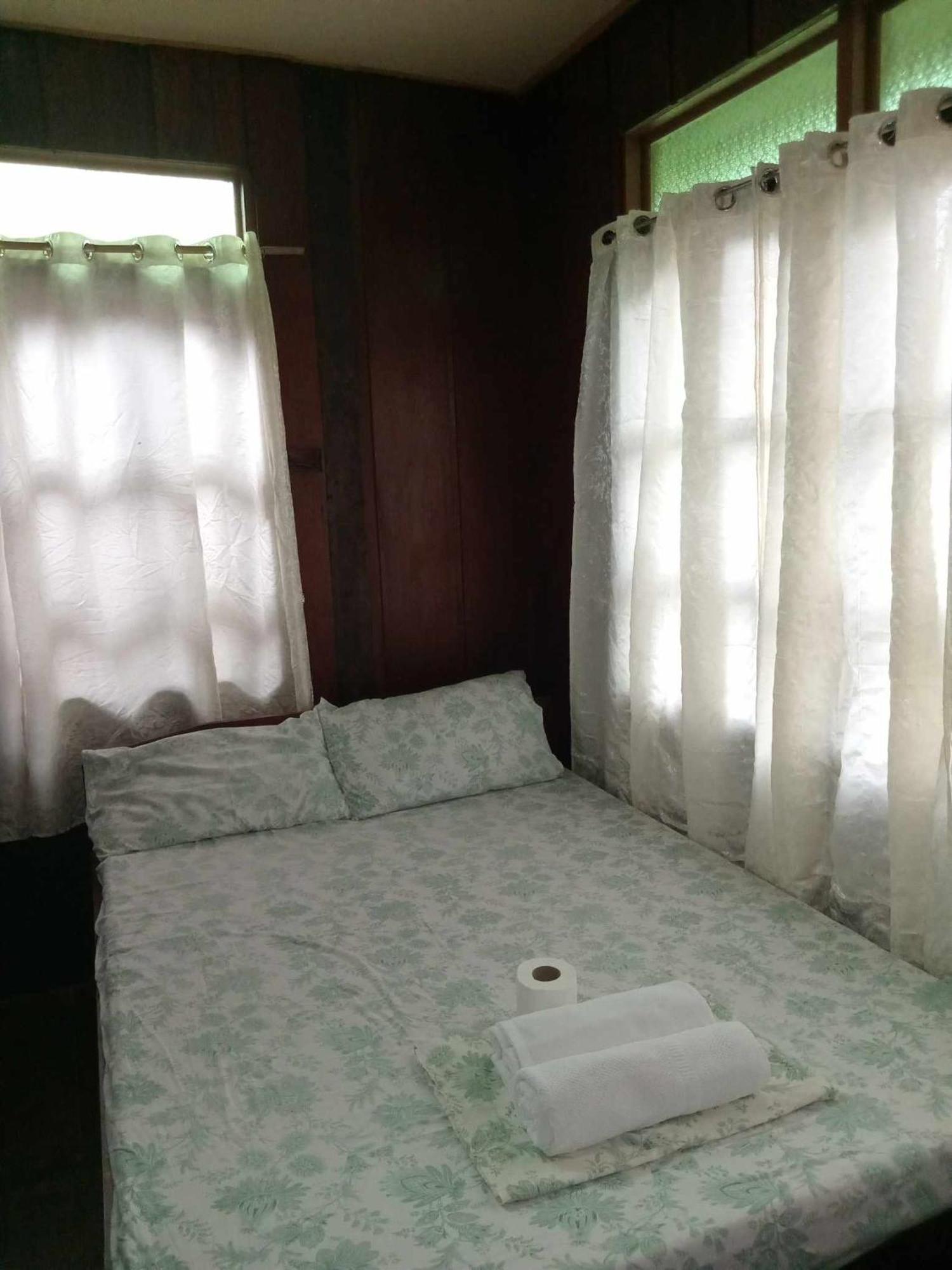 Nellie'S Tourist Inn- Port Barton San Vicente  Δωμάτιο φωτογραφία